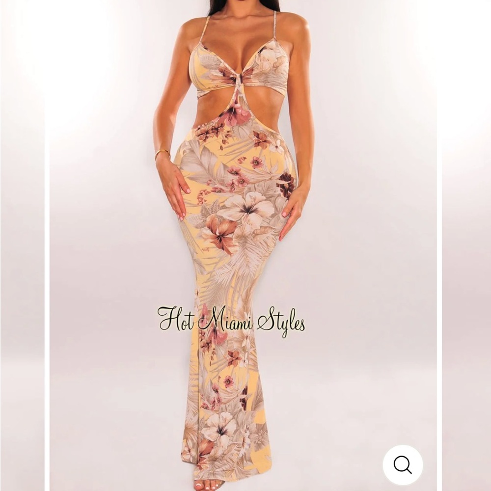 YELLOW TROPICAL PRINT SPAGHETTI STRAPS CUT OUT MAXI DRESS